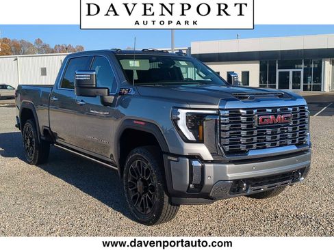 New 2026 GMC Sierra 2500 Denali w/ Denali Reserve Package AWD/4WD image 1