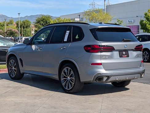 New 2026 BMW X5 xDrive50e w/ Executive Package AWD/4WD image 9