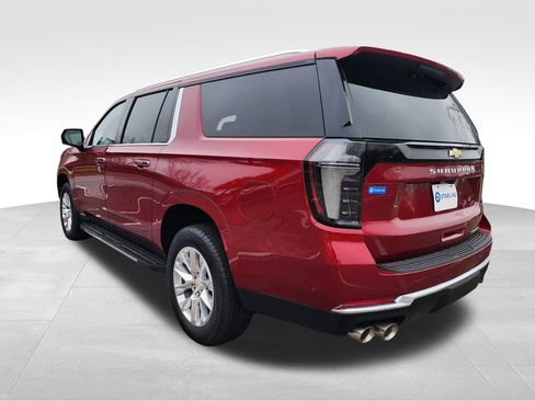 New 2025 Chevrolet Suburban Premier AWD/4WD image 5