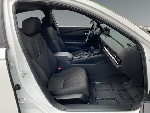 Used 2024 Honda Accord Sport image 15