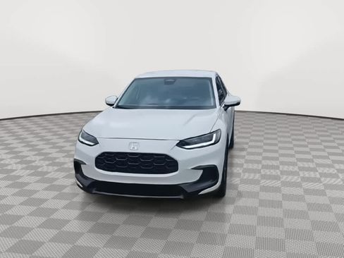 Certified 2026 Honda HR-V LX image 3