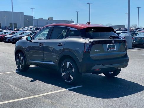 New 2025 Nissan Kicks SR image 6