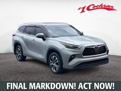 Used 2021 Toyota Highlander XLE