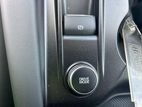 New 2026 Ford Explorer Active w/ Active Comfort Package AWD/4WD image 24