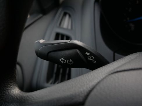 Used 2018 Ford Focus SE image 20