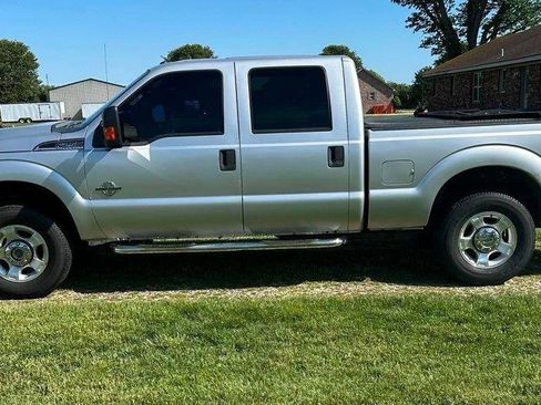 Used 2015 Ford F250 XLT AWD/4WD image 5