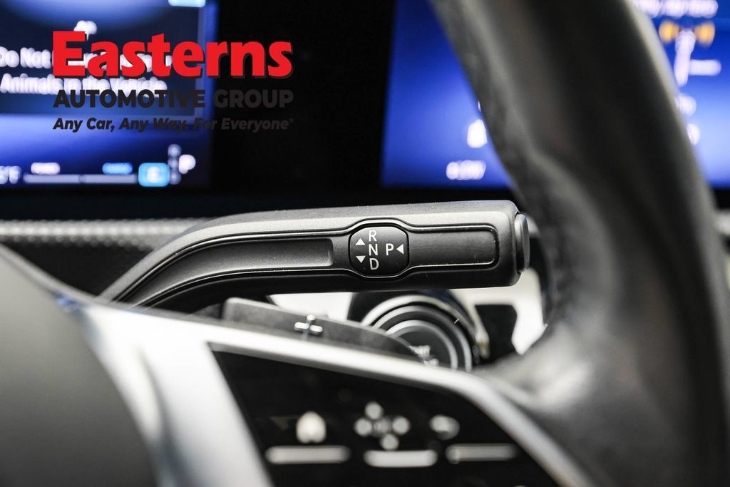 Used 2025 Mercedes-Benz CLA 250 image 13