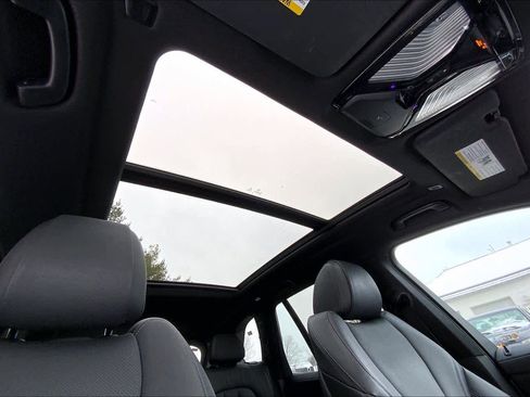 Used 2021 BMW X5 xDrive40i w/ Premium Package image 14