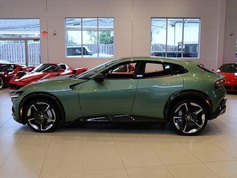 Certified 2024 Ferrari Purosangue AWD/4WD image 3
