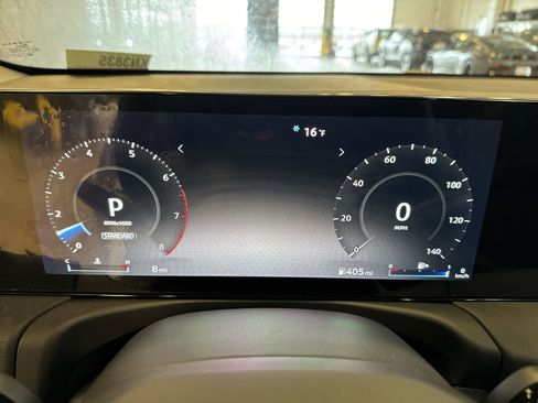 New 2026 Nissan Sentra SR w/ Floor Mat Package image 17