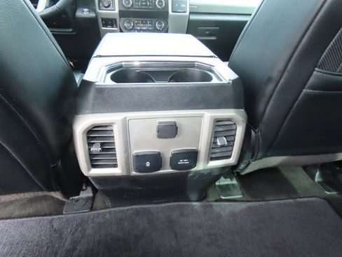 Used 2019 Ford F250 Lariat w/ Lariat Ultimate Package image 22