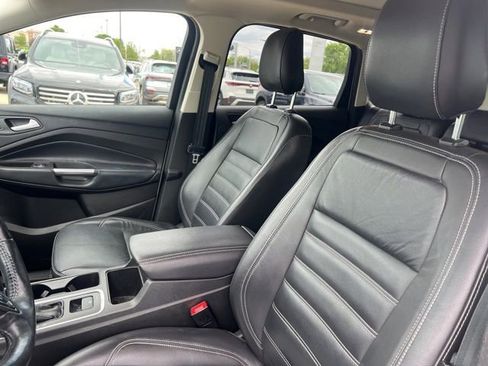 Used 2019 Ford Escape Titanium AWD/4WD image 7
