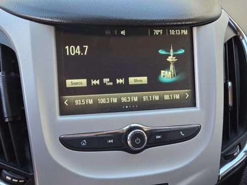 Used 2016 Chevrolet Cruze LS image 17