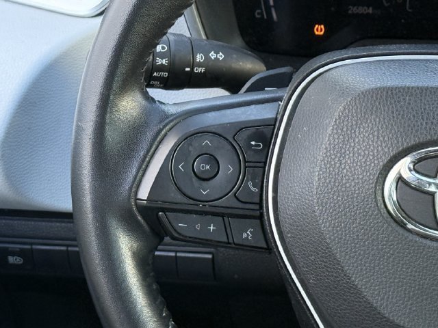 Used 2025 Toyota Corolla XSE FWD image 12