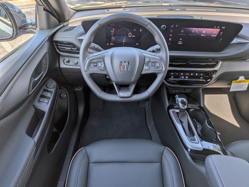 New 2026 Buick Envista Avenir FWD image 14