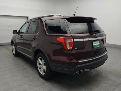 Used 2018 Ford Explorer XLT w/ Equipment Group 201A FWD image 5