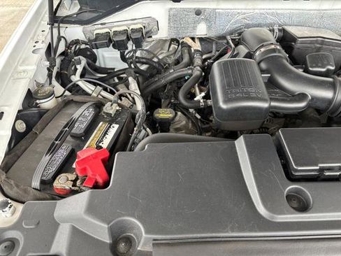 Used 2010 Ford Expedition EL Eddie Bauer AWD/4WD image 24