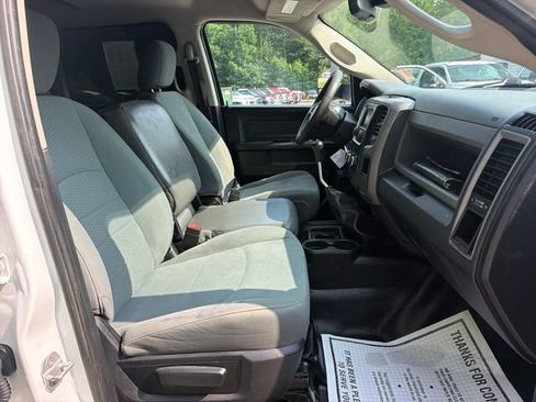 Used 2015 RAM 3500 Tradesman w/ Chrome Appearance Group AWD/4WD image 25