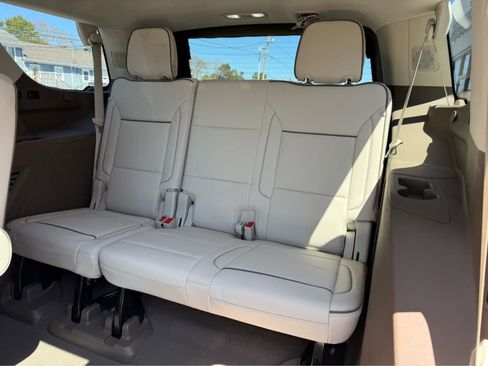 Used 2023 GMC Yukon Denali AWD/4WD image 33