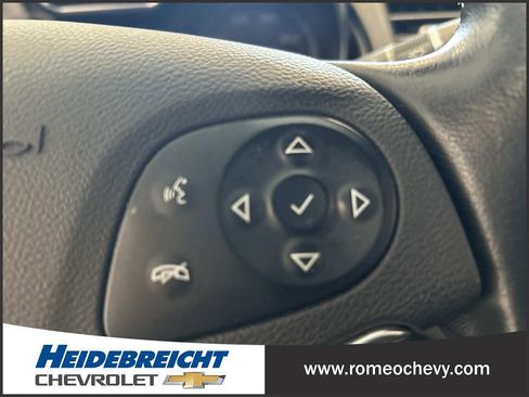 Used 2014 Chevrolet Impala LT w/ Convenience Package image 20