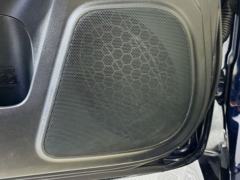 Used 2021 Lexus GX 460 Premium image 19