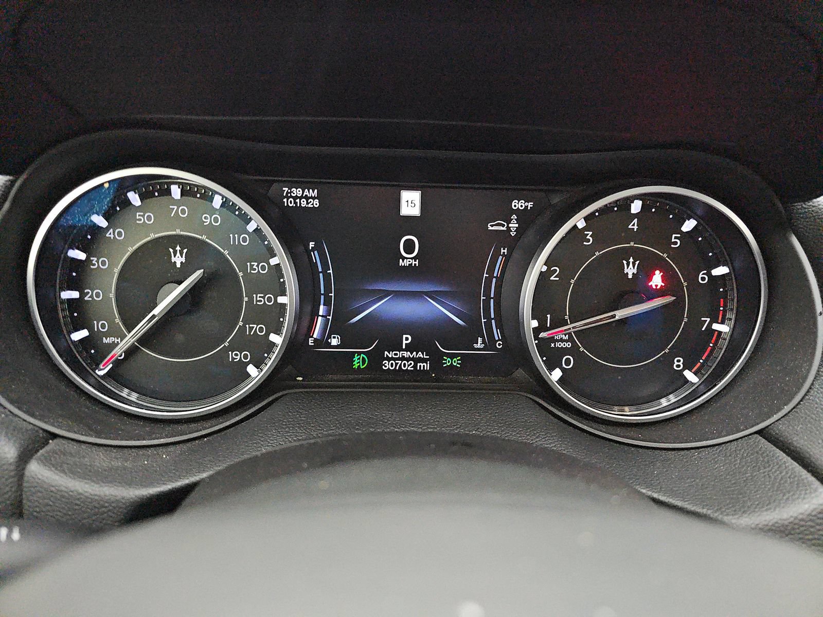 Used 2023 Maserati Levante GT AWD/4WD image 9