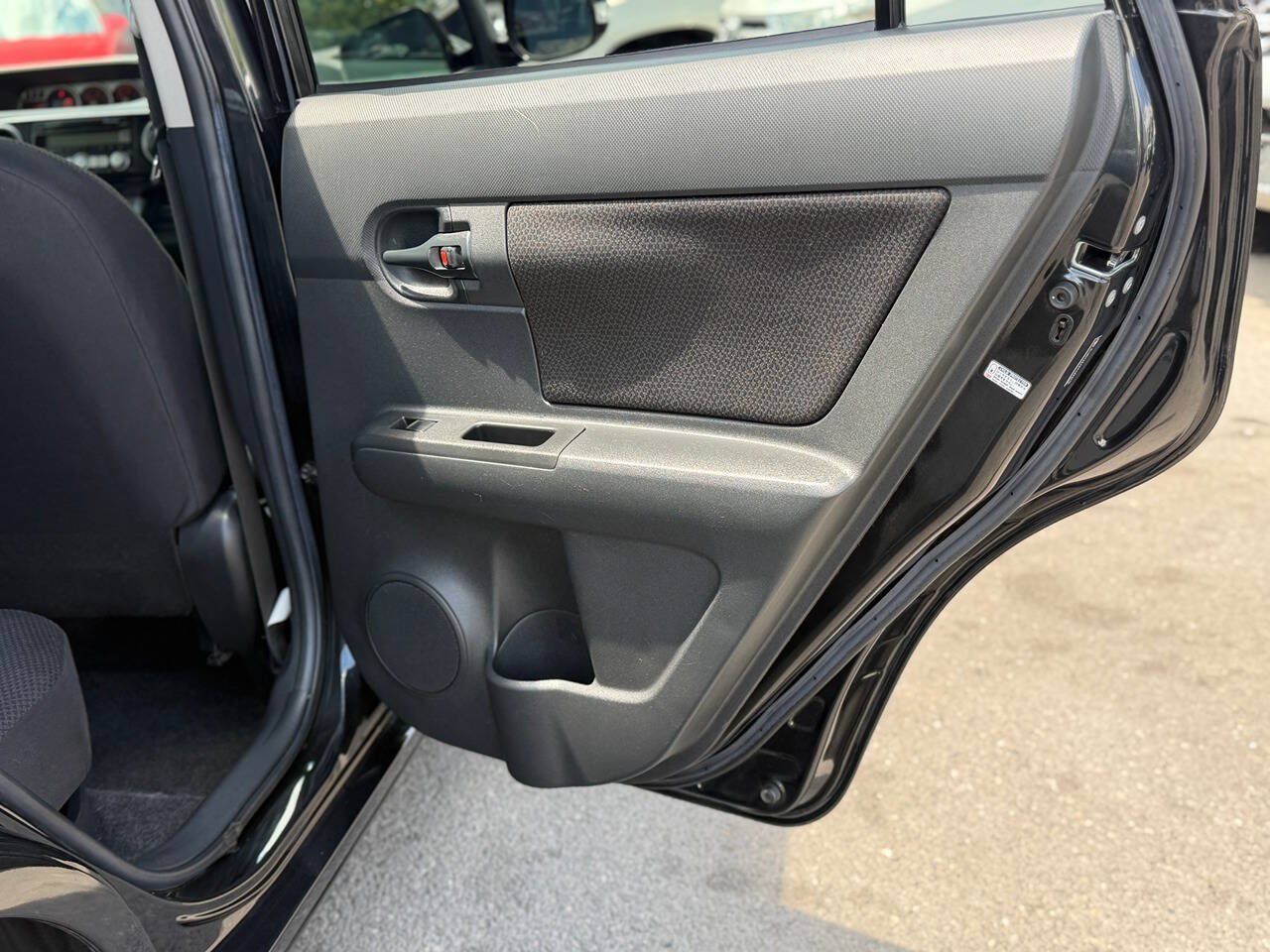 Used 2009 Scion xB FWD image 50