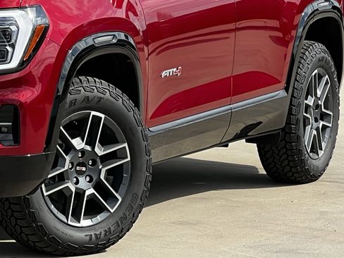 New 2026 GMC Terrain AT4 w/ Technology Package II image 8