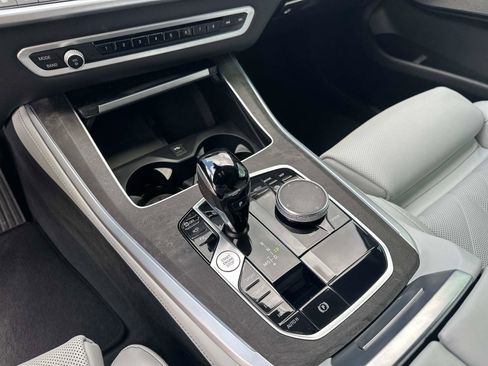 Used 2023 BMW X5 xDrive40i w/ Premium Package image 24