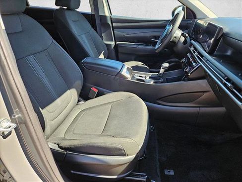 Used 2025 Hyundai Tucson SEL FWD image 19