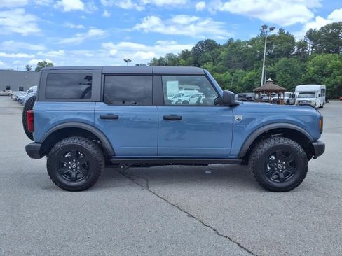 New 2025 Ford Bronco Big Bend w/ Black Diamond Package image 4