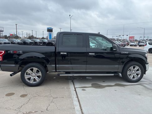 Used 2018 Ford F150 XLT w/ Equipment Group 302A Luxury image 9