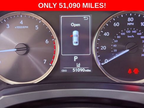 Used 2018 Lexus IS 300 w/ Comfort Package image 4