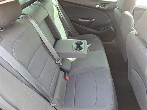 Used 2017 Chevrolet Cruze LT w/ Convenience Package image 34