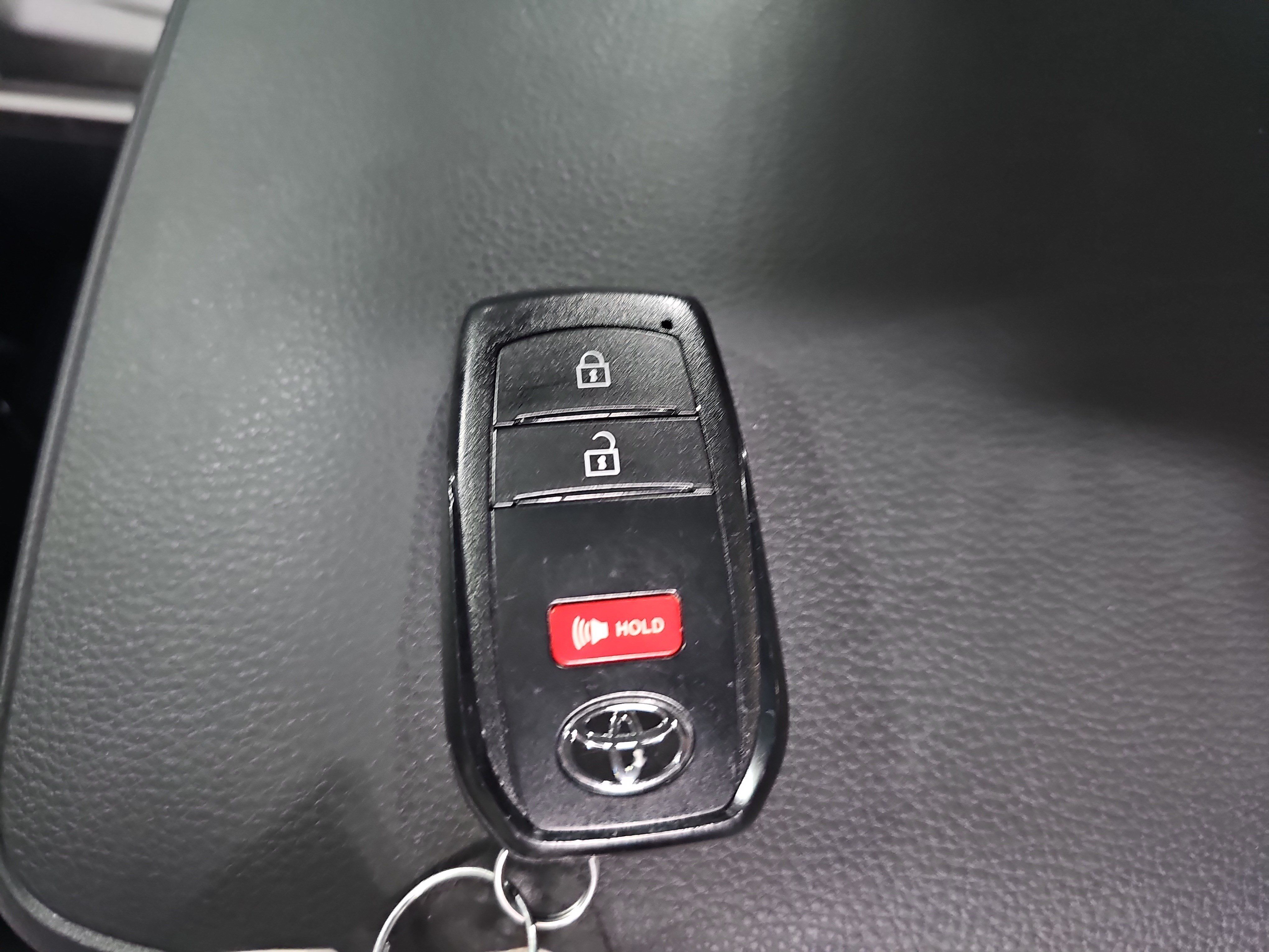 Used 2026 Toyota Tacoma SR5 RWD image 34