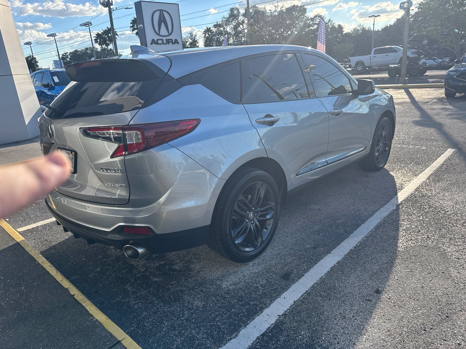 Used 2024 Acura RDX w/ Advance Package AWD/4WD image 3