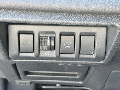 Used 2024 Subaru Outback Limited AWD/4WD image 13