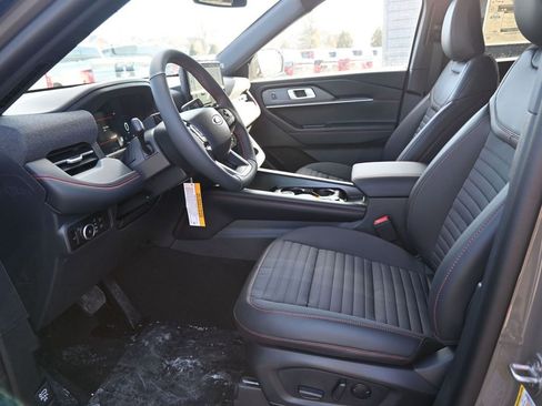 New 2026 Ford Explorer ST-Line w/ ST-Line Street Pack image 15