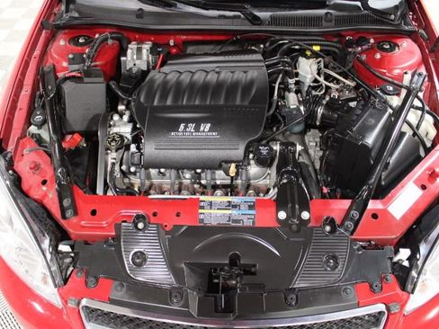 Used 2008 Chevrolet Impala SS w/ Convenience Package image 38