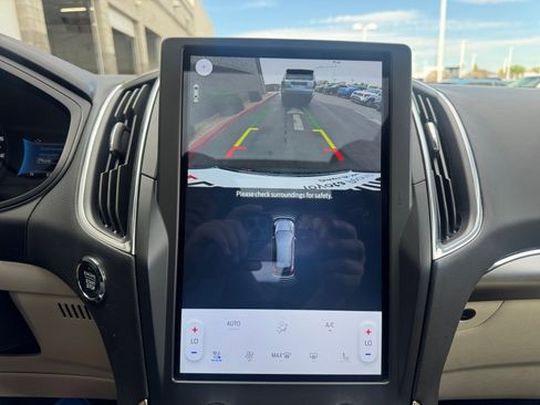 Used 2024 Ford Edge Titanium w/ Equipment Group 301A image 29