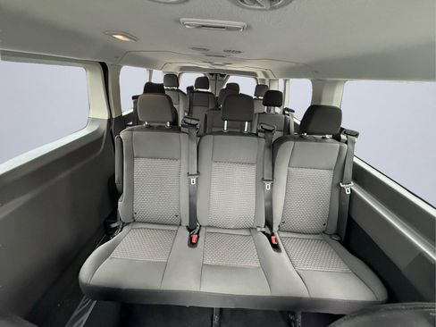 Used 2024 Ford Transit 350 XLT RWD image 18