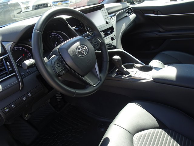 Used 2023 Toyota Camry SE w/ Convenience Package FWD image 16