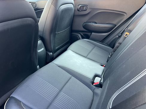 Certified 2023 Hyundai Venue Limited image 4