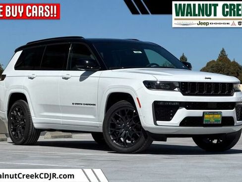 New 2026 Jeep Grand Cherokee L Summit w/ Obsidian Package AWD/4WD image 1