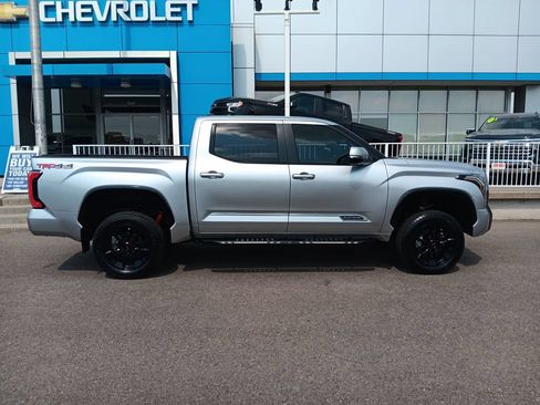 Used 2026 Toyota Tundra Platinum w/ TRD Off-Road Package AWD/4WD image 6