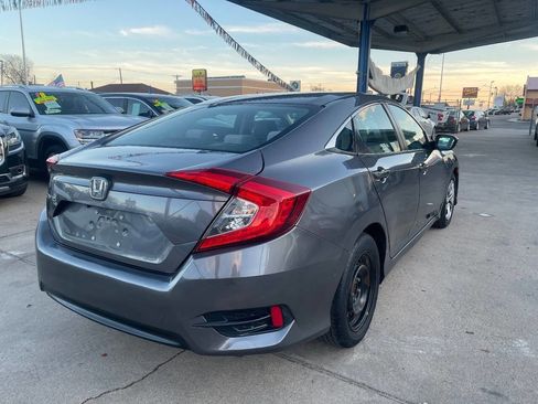 Used 2018 Honda Civic LX image 7