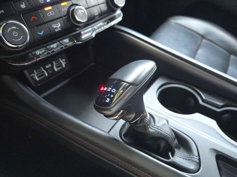 Used 2024 Dodge Durango GT AWD/4WD image 39