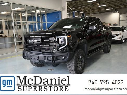 Used 2024 GMC Sierra 1500 AT4X image 1