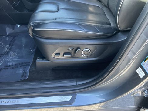 Used 2023 Hyundai Palisade Calligraphy w/ Cargo Package image 14