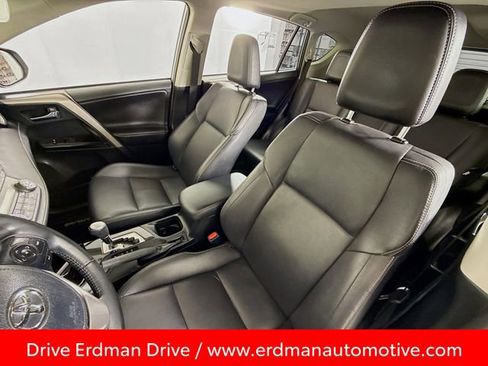 Certified 2018 Toyota RAV4 Limited image 5